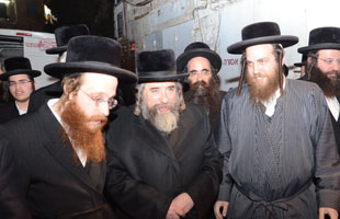 Rachmastrivka Rebbe Shlita