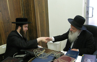 Harav Dovid Schustal Shlita